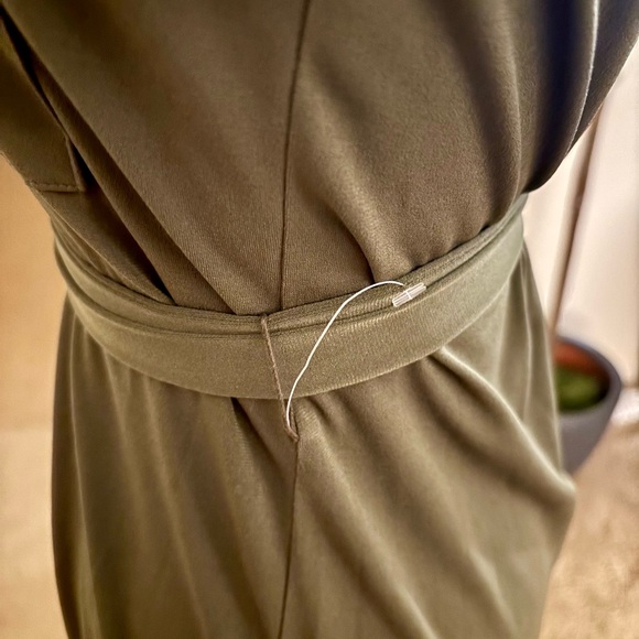 Michael Kors Olive Green Belted Zip Dress - Picture 4 of 7